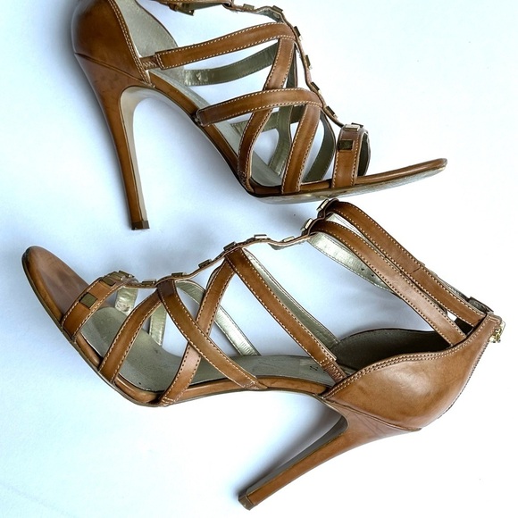 Guess Brown Leather Gold Studded Strappy 4.5” Stiletto Heels Sz 10 - Picture 5 of 9